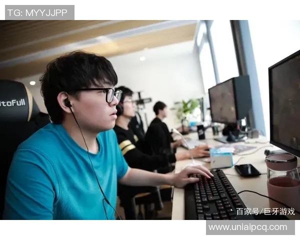 深入解析DOTA2RNG战队技术策略与比赛表现的关键因素实时数据