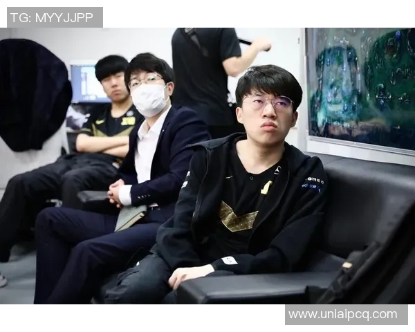 电竞数据深入解析RNG战队默契配合的秘密与策略探讨